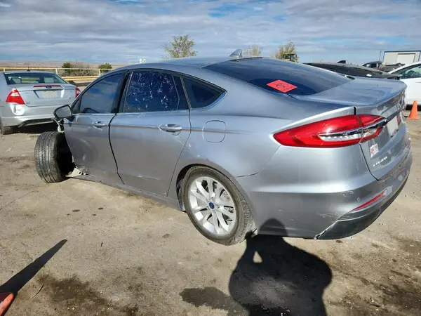 3FA6P0HD3LR150028 2020 FORD FUSION - Image 2