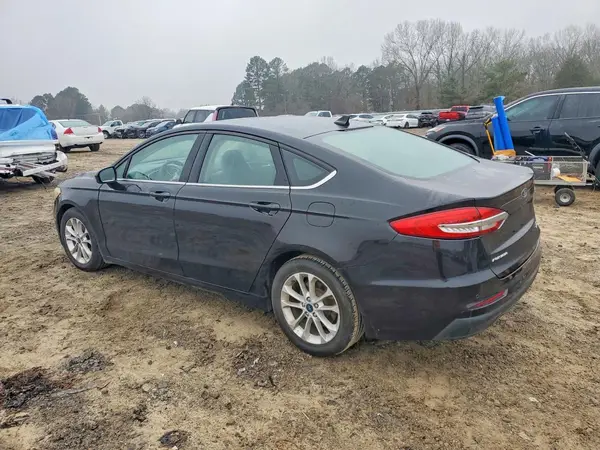 3FA6P0HD3LR150417 2020 FORD FUSION - Image 2