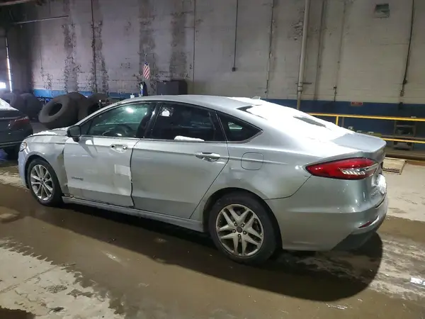 3FA6P0HD3LR150451 2020 FORD FUSION - Image 2