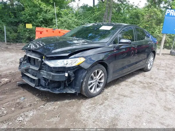 3FA6P0HD3LR154127 2020 FORD FUSION - Image 2