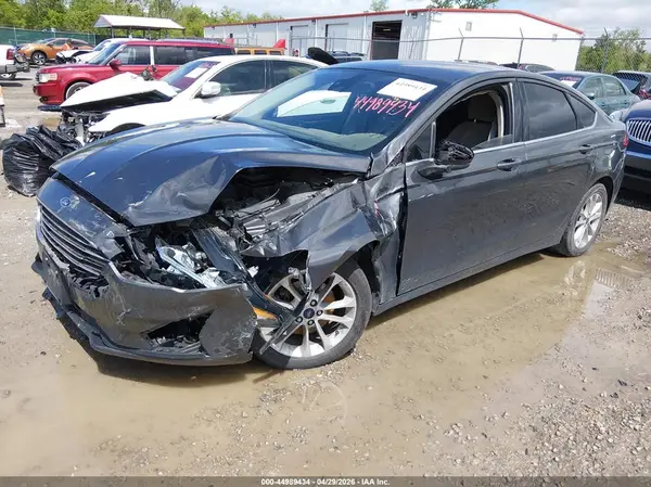 3FA6P0HD3LR154242 2020 FORD FUSION - Image 2