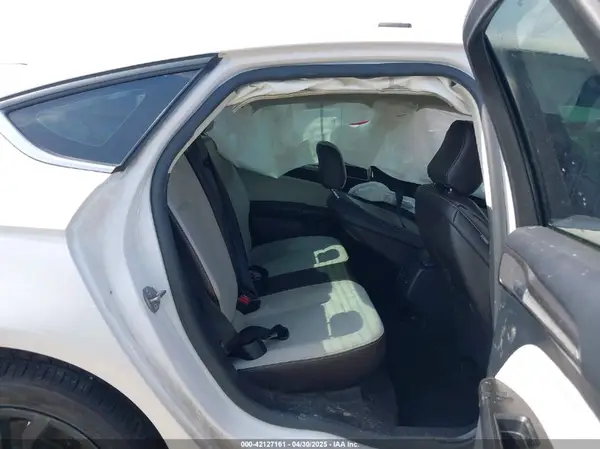 3FA6P0HD3LR161093 2020 FORD FUSION - Image 8
