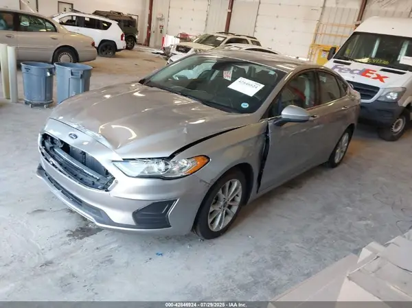 3FA6P0HD3LR167170 2020 FORD FUSION - Image 2