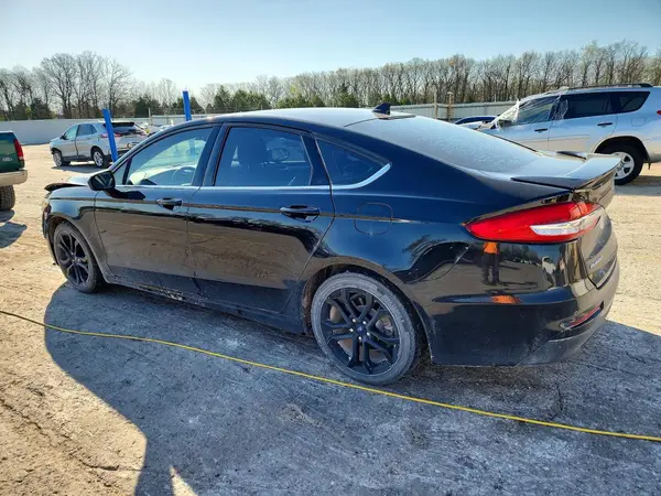 3FA6P0HD3LR170005 2020 FORD FUSION - Image 2