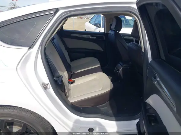 3FA6P0HD3LR172062 2020 FORD FUSION - Image 8