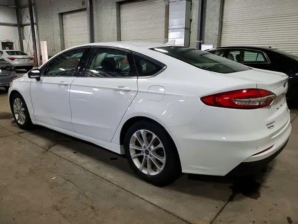 3FA6P0HD3LR172918 2020 FORD FUSION - Image 2
