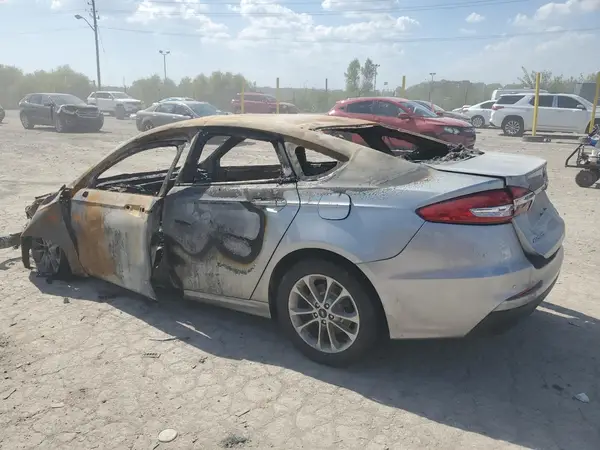 3FA6P0HD3LR178363 2020 FORD FUSION - Image 2