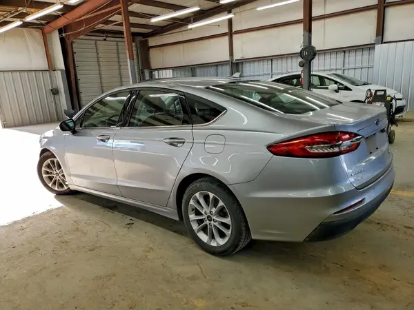 3FA6P0HD3LR183921 2020 FORD FUSION - Image 2