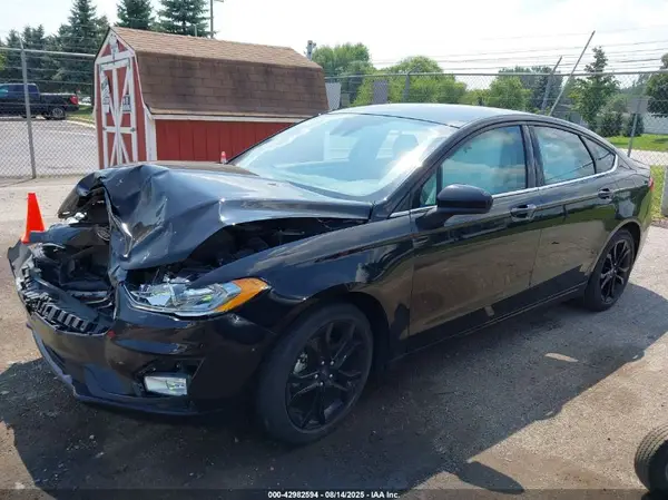 3FA6P0HD3LR187029 2020 FORD FUSION - Image 2