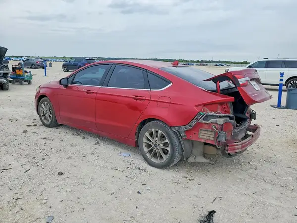 3FA6P0HD3LR188004 2020 FORD FUSION - Image 2