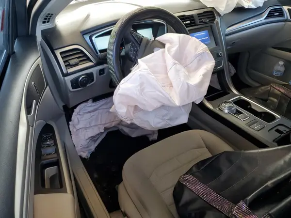 3FA6P0HD3LR211457 2020 FORD FUSION - Image 8