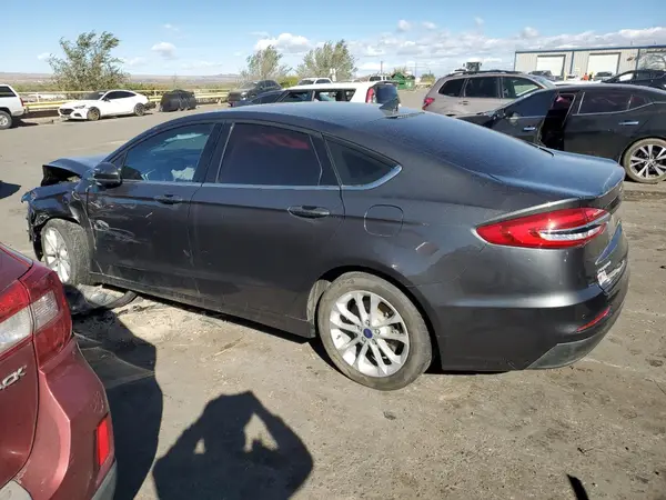 3FA6P0HD3LR212429 2020 FORD FUSION - Image 2