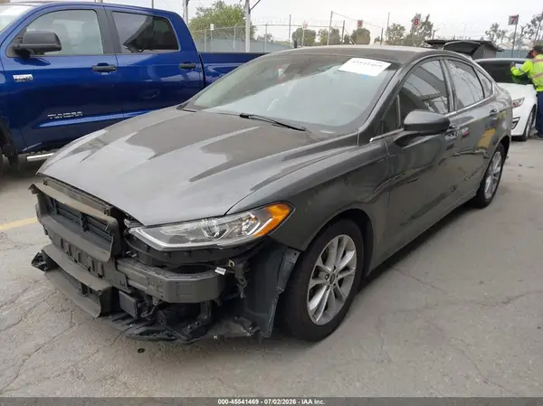 3FA6P0HD3LR220241 2020 FORD FUSION - Image 2