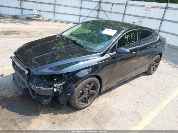 3FA6P0HD3LR221521 2020 FORD FUSION - Image 2