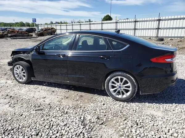 3FA6P0HD3LR230011 2020 FORD FUSION - Image 2