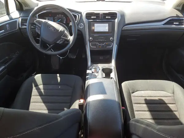 3FA6P0HD3LR230011 2020 FORD FUSION - Image 8