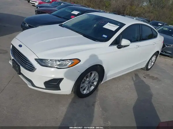 3FA6P0HD3LR230719 2020 FORD FUSION - Image 2