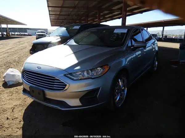 3FA6P0HD3LR231045 2020 FORD FUSION - Image 2
