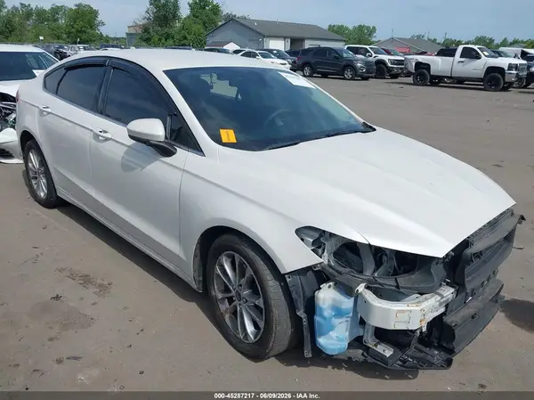 3FA6P0HD3LR231076 2020 FORD FUSION
