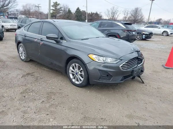 3FA6P0HD3LR233605 2020 FORD FUSION - Image 1