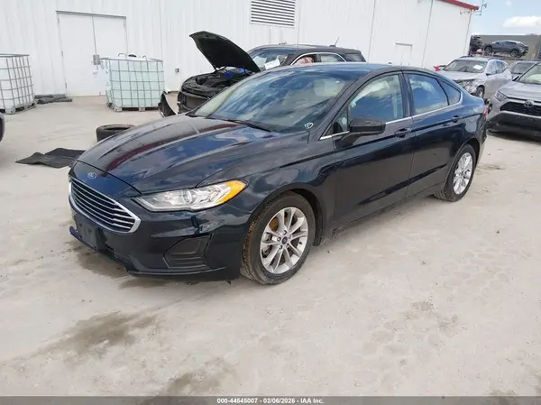 3FA6P0HD3LR235659 2020 FORD FUSION - Image 2