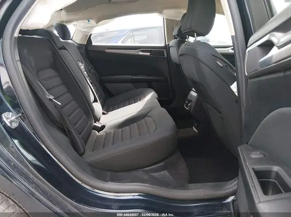 3FA6P0HD3LR235659 2020 FORD FUSION - Image 8