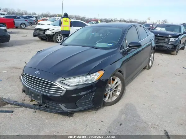 3FA6P0HD3LR249349 2020 FORD FUSION - Image 2