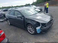 3FA6P0HD3LR251067 2020 FORD FUSION
