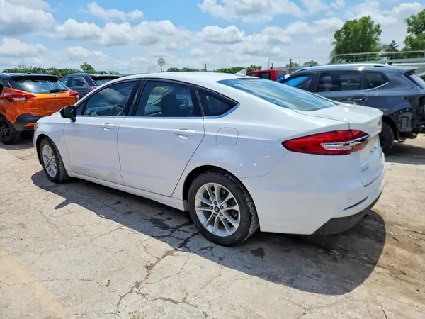 3FA6P0HD3LR252302 2020 FORD FUSION - Image 2
