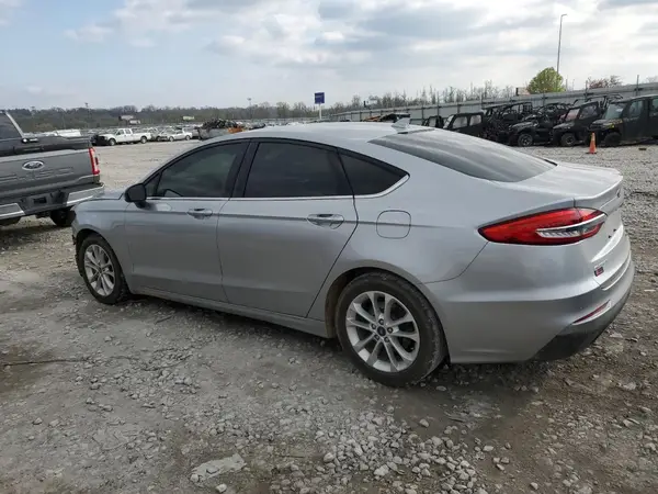 3FA6P0HD3LR257015 2020 FORD FUSION - Image 2