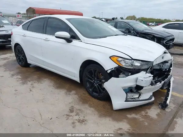 3FA6P0HD3LR257239 2020 FORD FUSION - Image 1