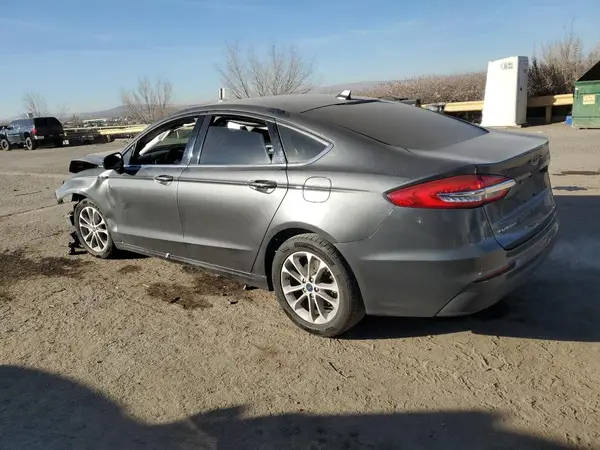 3FA6P0HD3LR257712 2020 FORD FUSION - Image 2