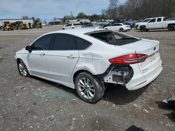 3FA6P0HD3LR258035 2020 FORD FUSION - Image 2