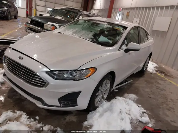 3FA6P0HD3LR259640 2020 FORD FUSION - Image 2