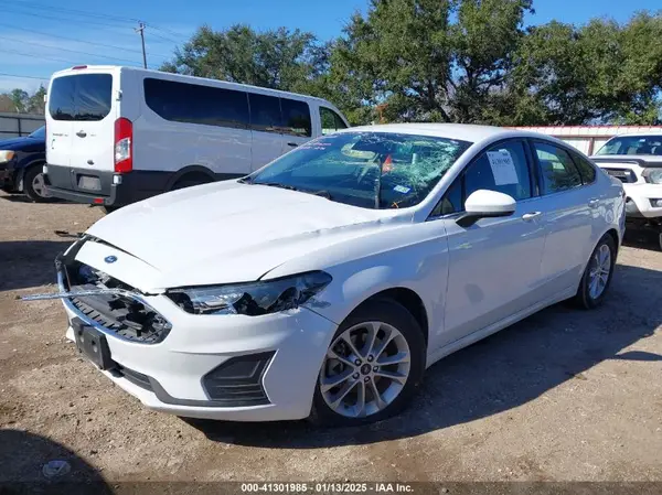 3FA6P0HD3LR260934 2020 FORD FUSION - Image 2