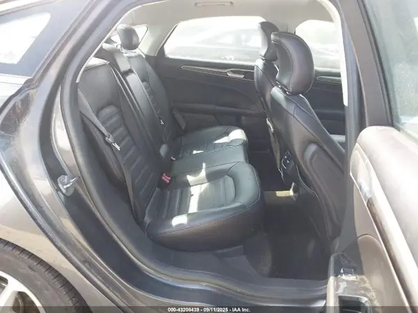 3FA6P0HD4GR123751 2016 FORD FUSION - Image 8