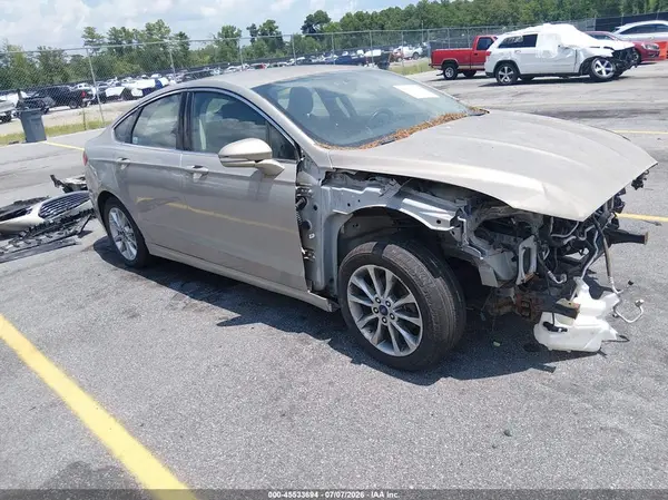 3FA6P0HD4GR138735 2016 FORD FUSION - Image 1