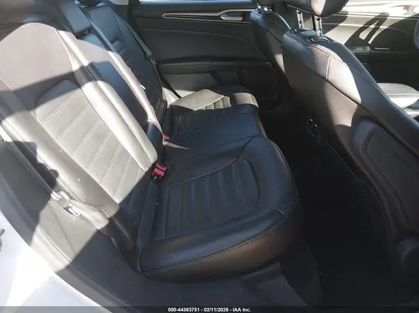 3FA6P0HD4GR141361 2016 FORD FUSION - Image 8