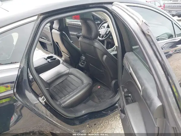 3FA6P0HD4GR201784 2016 FORD FUSION - Image 8