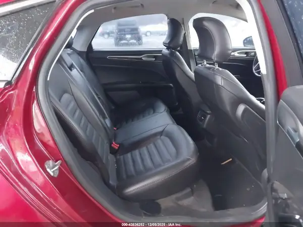 3FA6P0HD4GR240214 2016 FORD FUSION - Image 8