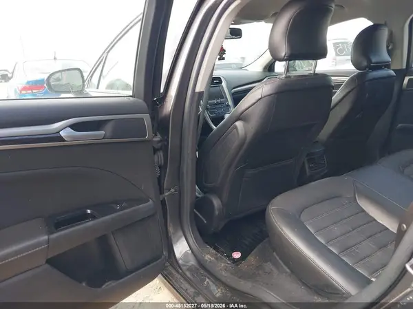 3FA6P0HD4GR283063 2016 FORD FUSION - Image 8