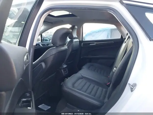 3FA6P0HD4GR386001 2016 FORD FUSION - Image 8