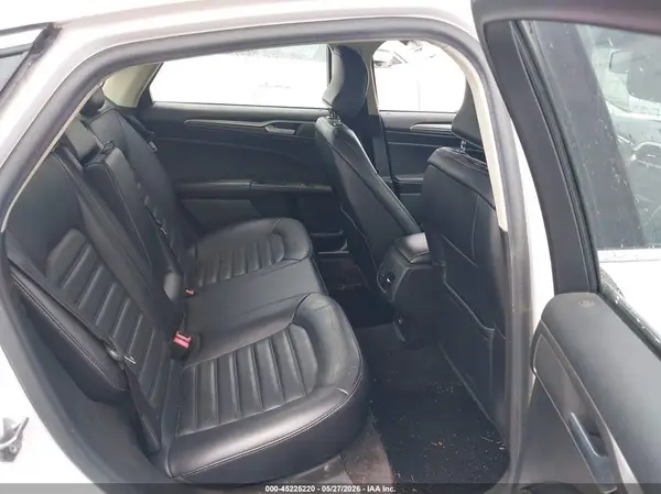 3FA6P0HD4HR108779 2017 FORD FUSION - Image 8