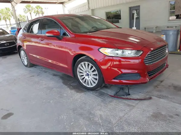 3FA6P0HD4HR114257 2017 FORD FUSION - Image 1