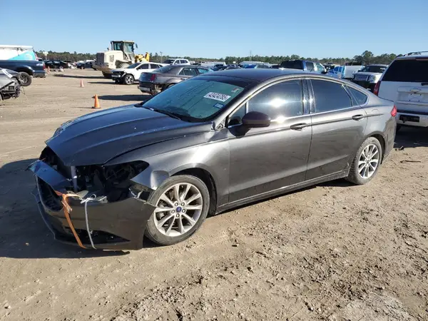 3FA6P0HD4HR123704 2017 FORD FUSION - Image 1