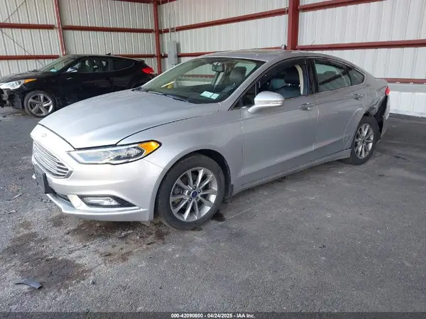3FA6P0HD4HR124528 2017 FORD FUSION - Image 2