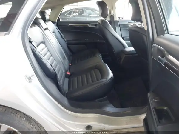 3FA6P0HD4HR124528 2017 FORD FUSION - Image 8