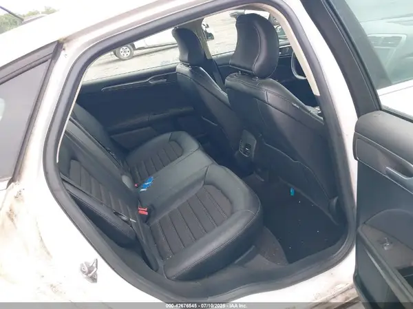 3FA6P0HD4HR166164 2017 FORD FUSION - Image 8