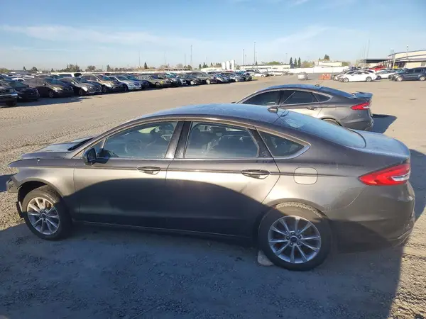 3FA6P0HD4HR167637 2017 FORD FUSION - Image 2