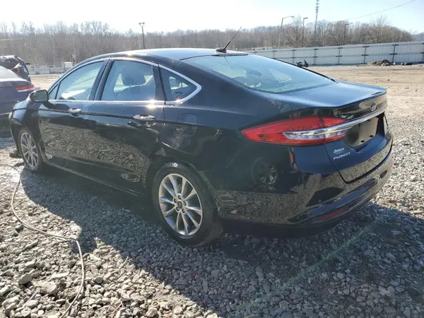 3FA6P0HD4HR177682 2017 FORD FUSION - Image 2